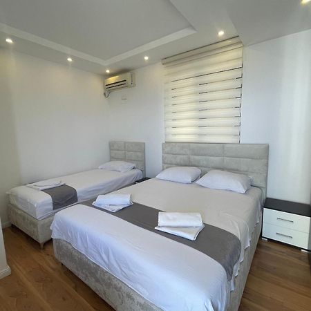 Days Inn Apartments Ulcinj Esterno foto
